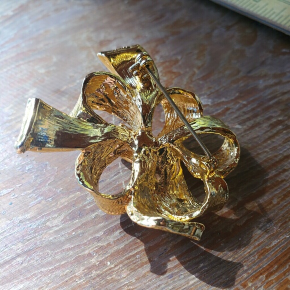 Vintage ☆ Princess Golden Ribbon Bow Pin / Brooch☆ - Picture 5 of 6